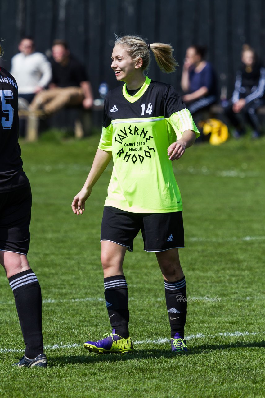 Bild 349 - Frauen SV Frisia 03 Risum Lindholm - Heider SV : Ergebnis: 8:0